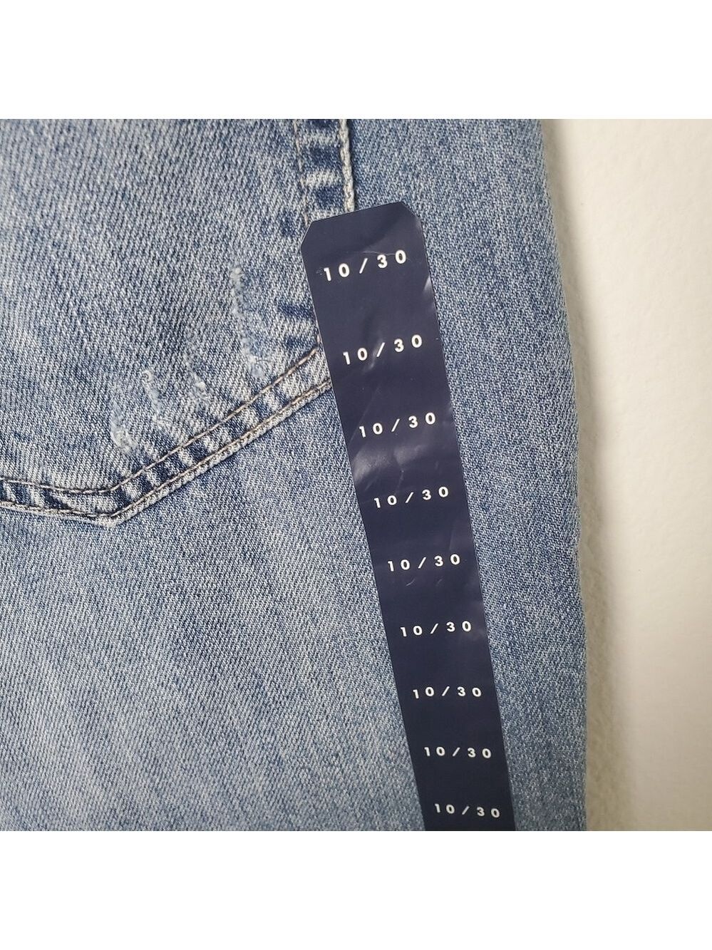 Lucky Brand High Rise Bermuda Shorts Womens Size 10 Distressed - Picture 9 of 15